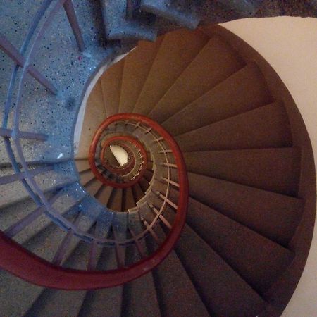 Cheap And Chic Appartement Riga Buitenkant foto