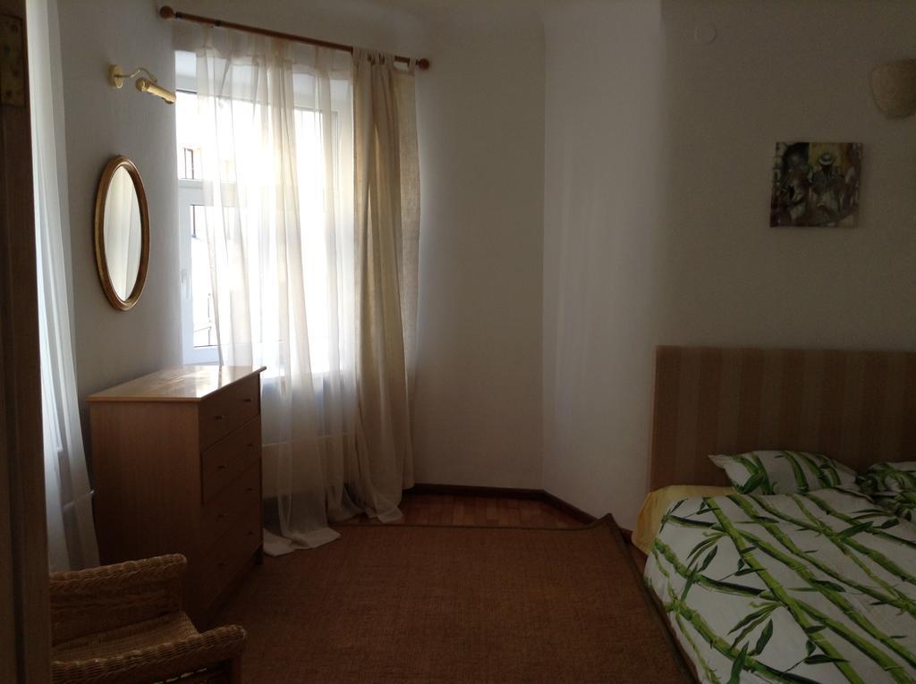 Cheap And Chic Appartement Riga Kamer foto