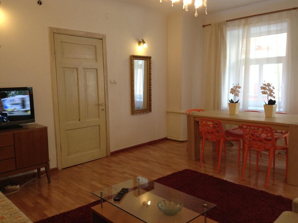 Cheap And Chic Appartement Riga Kamer foto